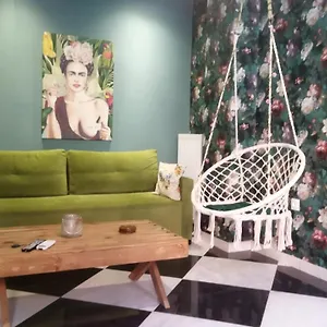  Διαμέρισμα Art Deco Chess Casa, With Private Patio